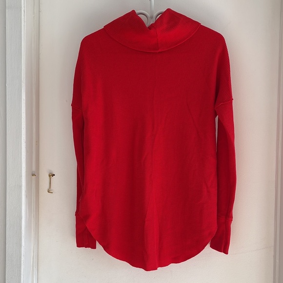 Aritzia TNA waffle knit thermal cowl-neck cotton sweater - Picture 7 of 8